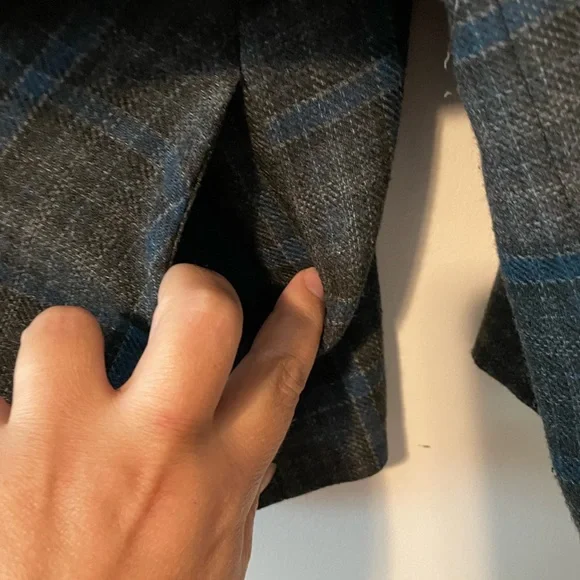 Cabi Plaid Court Cape Jacket Gray Plaid Style 916 Size 4 Business Single Button - Picture 7 of 8